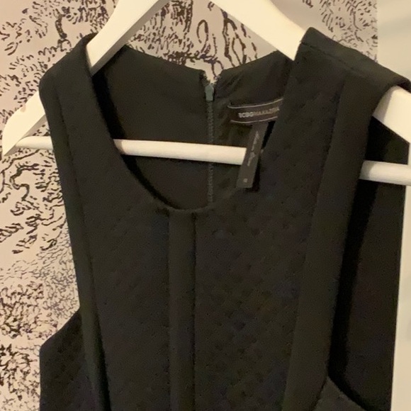 BCBG Maxazria Black Sleeveless Quilted Mini Dress sz 12 - Picture 5 of 7